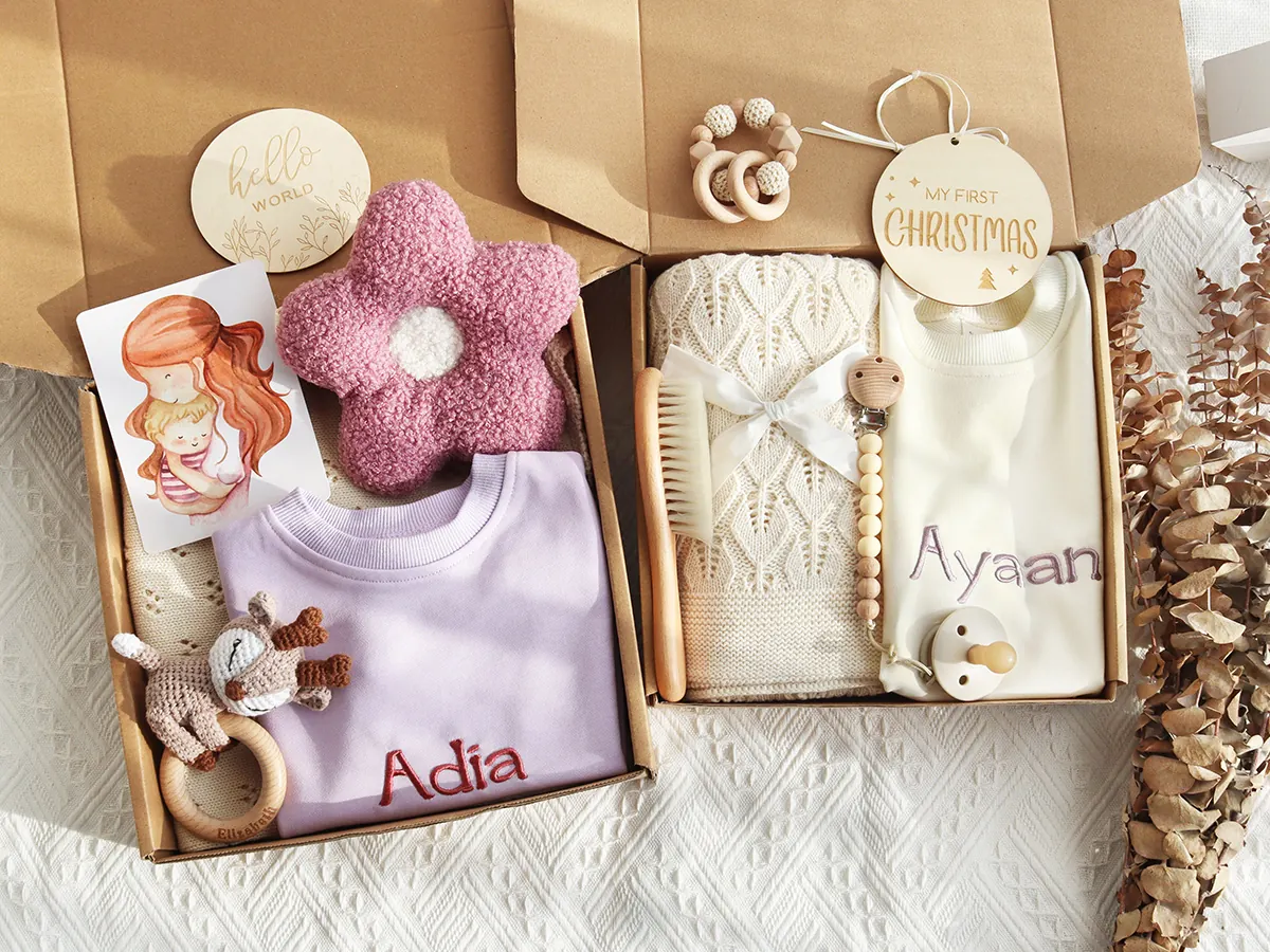 Custom newborn gift sets